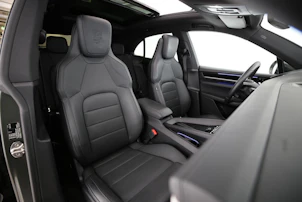 Fahrzeugbild PORSCHE Macan 4