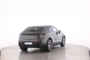 Fahrzeugbild PORSCHE Macan 4