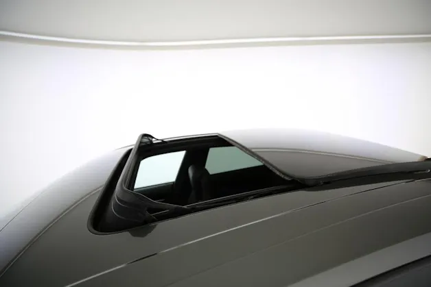 Porsche Macan 4