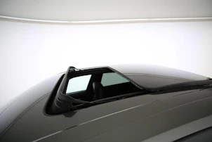 Fahrzeugbild PORSCHE Macan 4