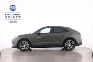 Porsche Macan 4