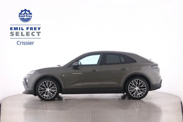 Porsche Macan 4