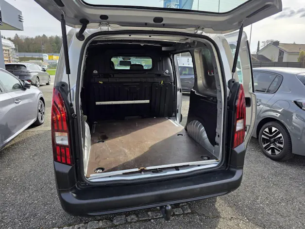 Peugeot Partner Kaw. 650 Standard 1.2 PureTech 110 Premium S/S