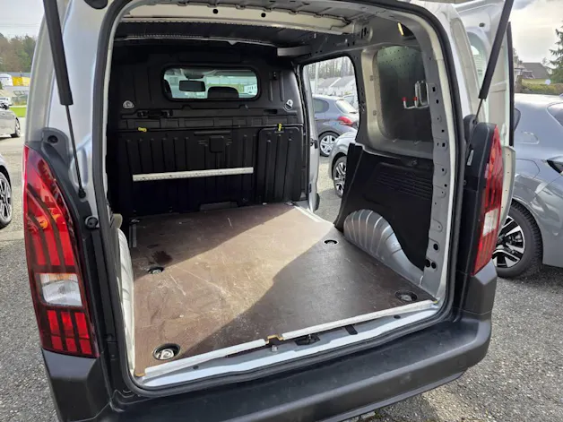 Peugeot Partner Kaw. 650 Standard 1.2 PureTech 110 Premium S/S