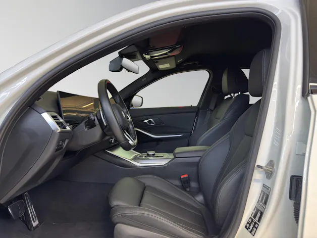 BMW 330d xDrive SAG Touring