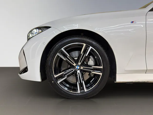 BMW 330d xDrive SAG Touring