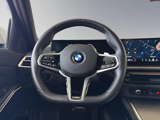 BMW 330d xDrive SAG Touring
