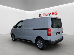 Toyota PROACE Van L1 2.0 D Advanced