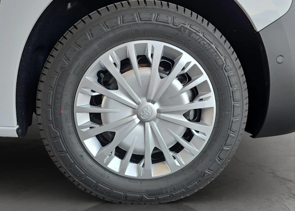 image du véhicule 14 image du véhicule 14