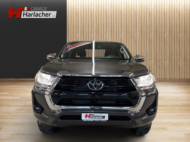 Toyota Hilux Double Cab.-Pick-up 2.4 D-4D 150 Style