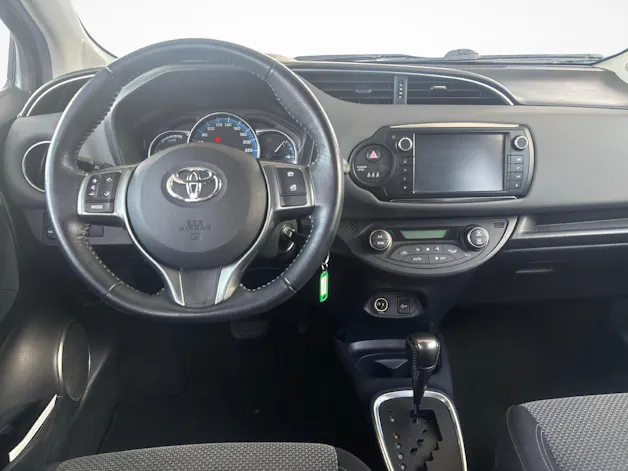 Toyota Yaris 1.5 VVT-i HSD Trend