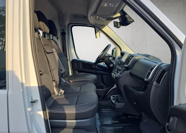 image du véhicule 14 image du véhicule 14