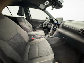 Fahrzeugbild TOYOTA Yaris Cross 1.5 VVT-i HSD Trend AWD-i