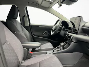 Toyota Yaris 1.5 VVT-i HSD Trend