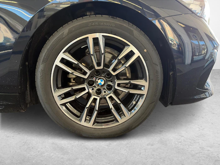 immagine del veicolo BMW 5 SERIES