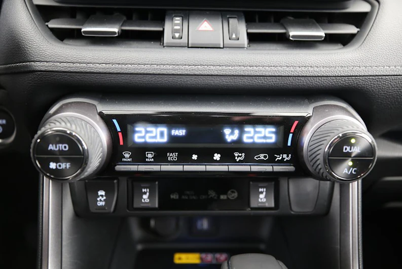 image du véhicule TOYOTA RAV-4