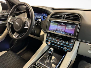 image du véhicule JAGUAR F-Pace 5.0 V8 SVR AWD