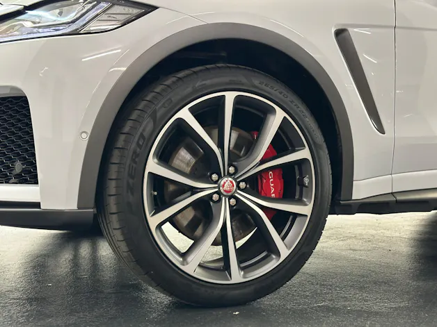 Jaguar F-Pace 5.0 V8 SVR AWD