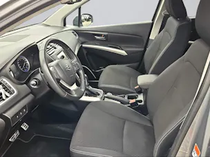 Suzuki SX4 S-Cross 1.4 T Piz Sulai 4x4