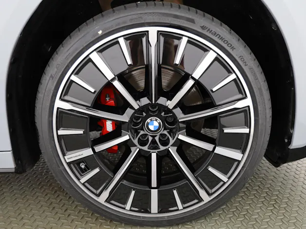 BMW iX3 50 xDrive
