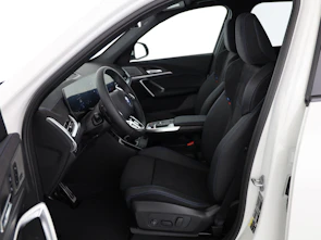 Fahrzeugbild BMW iX1 30 xDrive