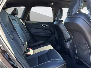 Volvo XC60 2.0 B4 MH R-Design AWD