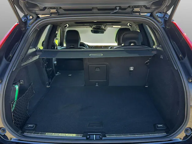 Volvo XC60 2.0 B4 MH R-Design AWD