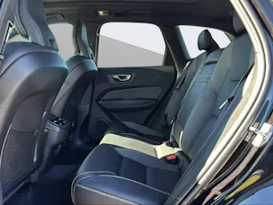 Volvo XC60 2.0 B4 MH R-Design AWD