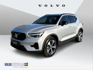Volvo XC40 2.0 B3 MH Plus Dark