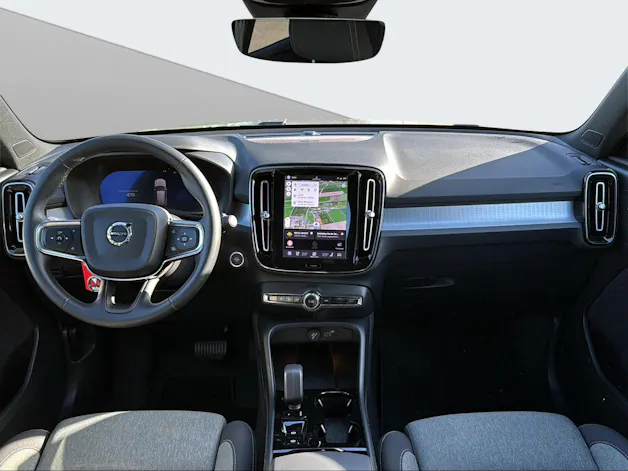 Volvo XC40 2.0 B3 MH Plus Dark