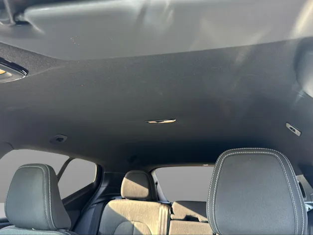 Volvo XC40 2.0 B3 MH Plus Dark