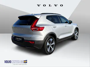 Volvo XC40 2.0 B3 MH Plus Dark