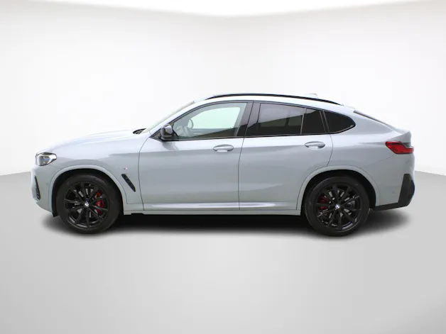BMW X4 M40d
