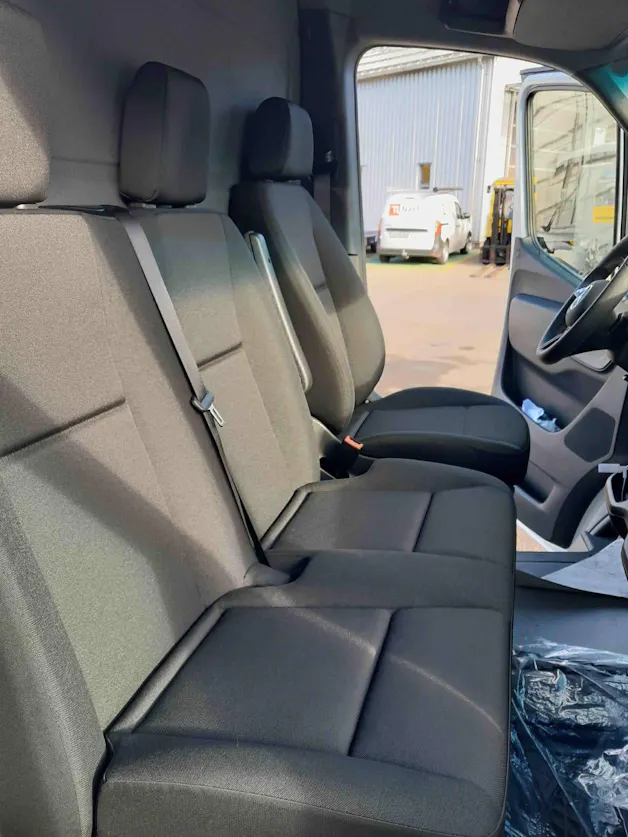 Mercedes-Benz Sprinter 317 Kab.-Ch. 4325 L 2.0 CDI 170 Pro