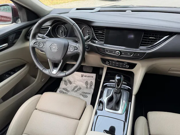 Opel Insignia Country Tourer 2.0 CDTi BiTurbo AWD
