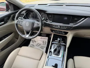Opel Insignia Country Tourer 2.0 CDTi BiTurbo AWD