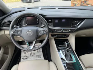 Opel Insignia Country Tourer 2.0 CDTi BiTurbo AWD