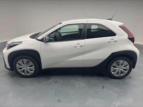 Fahrzeugbild TOYOTA Aygo X 1.5 VVT-i HSD Comfort