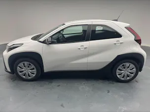 Toyota Aygo X 1.5 VVT-i HSD Comfort