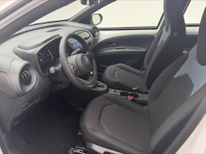 Fahrzeugbild TOYOTA Aygo X 1.5 VVT-i HSD Comfort