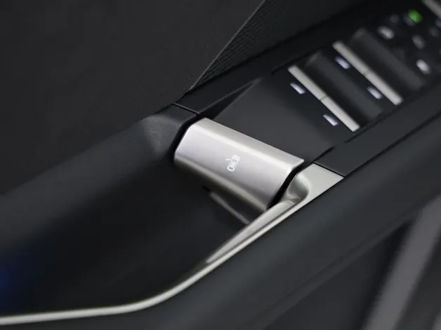 BMW iX3 50 xDrive