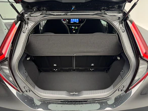 https://vehicle.imgix.net/4223643/7df92c5b-288a-4245-8ade-4c5461bf0505.jpg