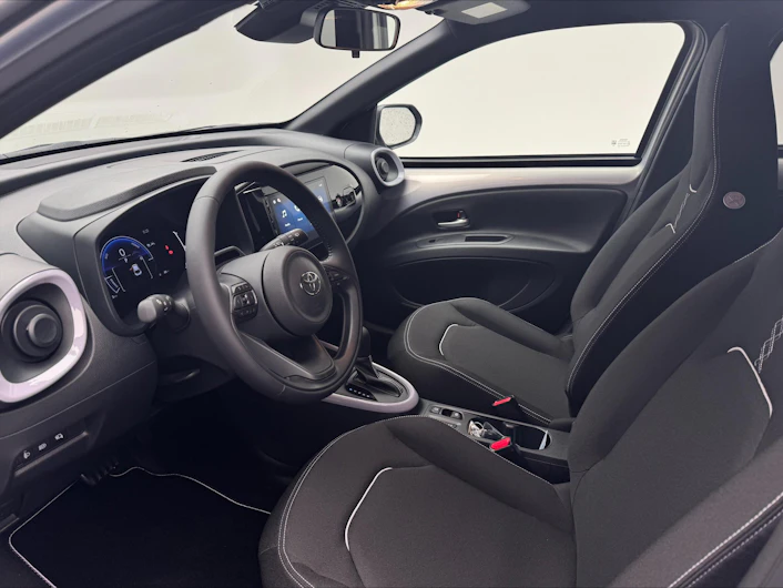Fahrzeugbild TOYOTA AYGO X