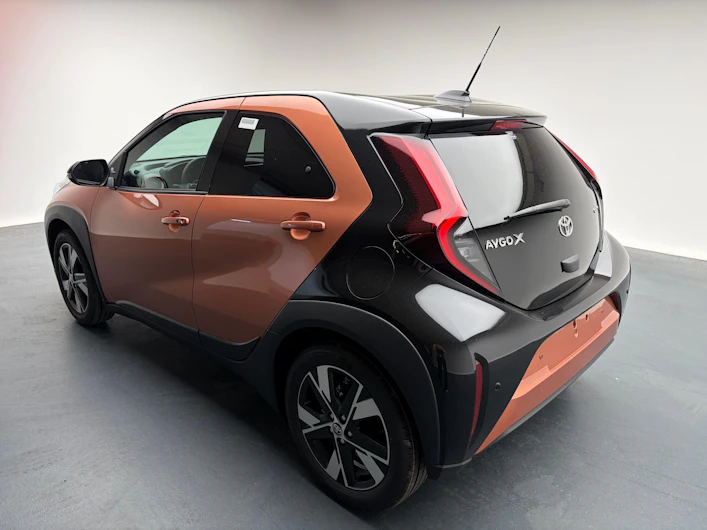 Fahrzeugbild TOYOTA AYGO X