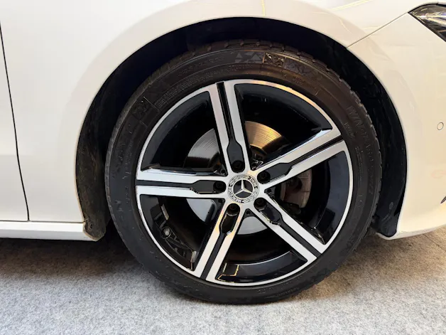Mercedes-Benz CLA 180 d Progressive Shooting Brake
