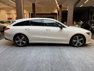 Mercedes-Benz CLA 180 d Progressive Shooting Brake