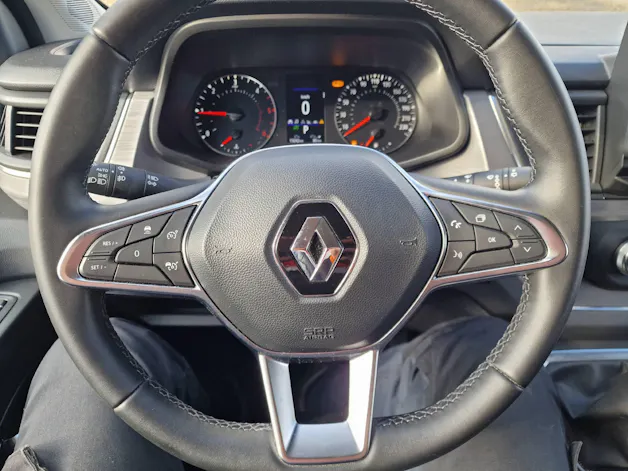 Renault Trafic Grand Spaceclass 2.0 dCi Blue 170 Escapade