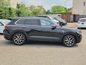 VW Touareg 3.0 V6 TDI 286 R-Line 75 Edition