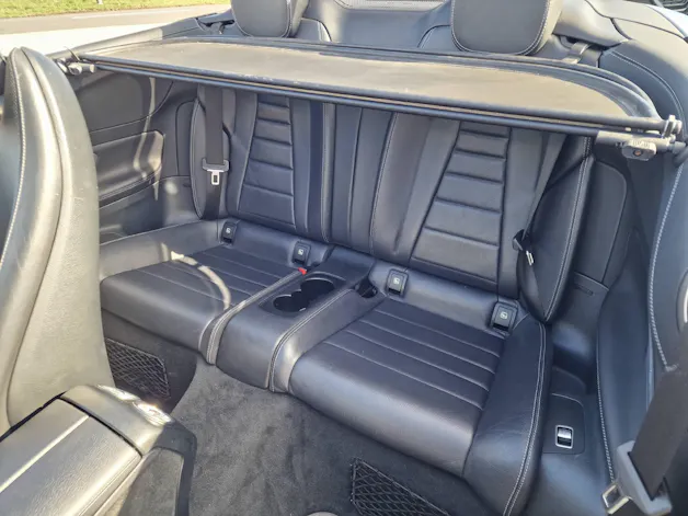 Mercedes-Benz E 200 AMG Line 4matic Cabriolet