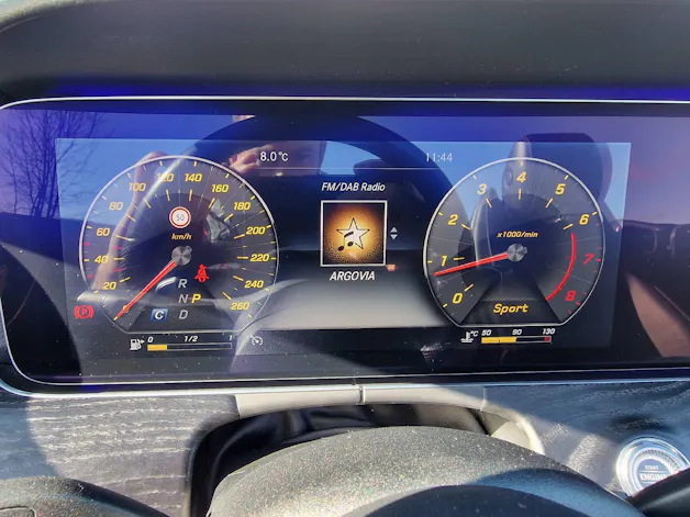 Mercedes-Benz E 200 AMG Line 4matic Cabriolet